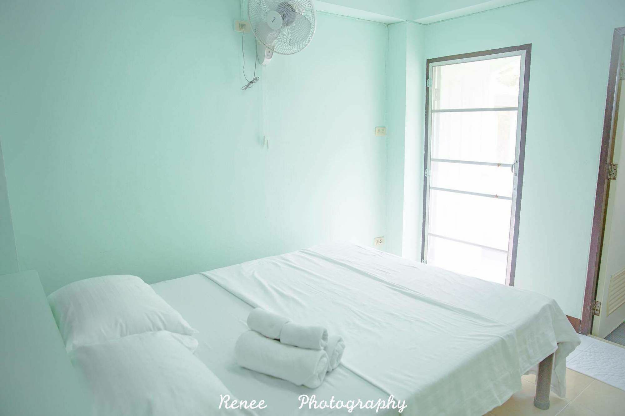 Gasthof Holiday Chiang Mai 2*